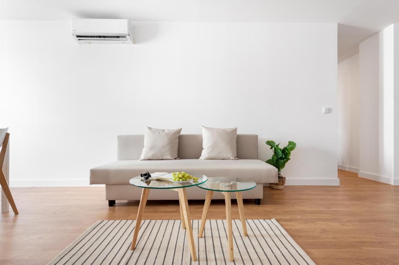 Altido Modern 2-Level Flats Near Ajuda Palace Lisbon Luaran gambar
