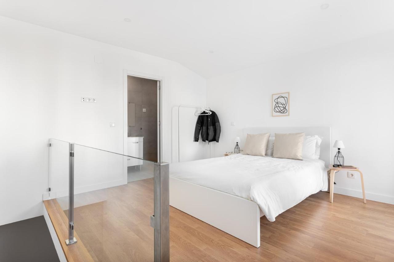 Altido Modern 2-Level Flats Near Ajuda Palace Lisbon Luaran gambar